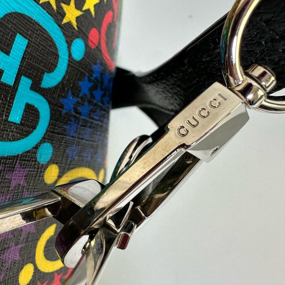 Gucci Psychedelic GG Supreme Travel Bag - Picture 8 of 16